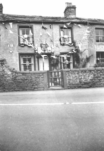 Rose Cottage 1953.jpg - Coronation 1953  - Rose Cottage won 2nd Prize